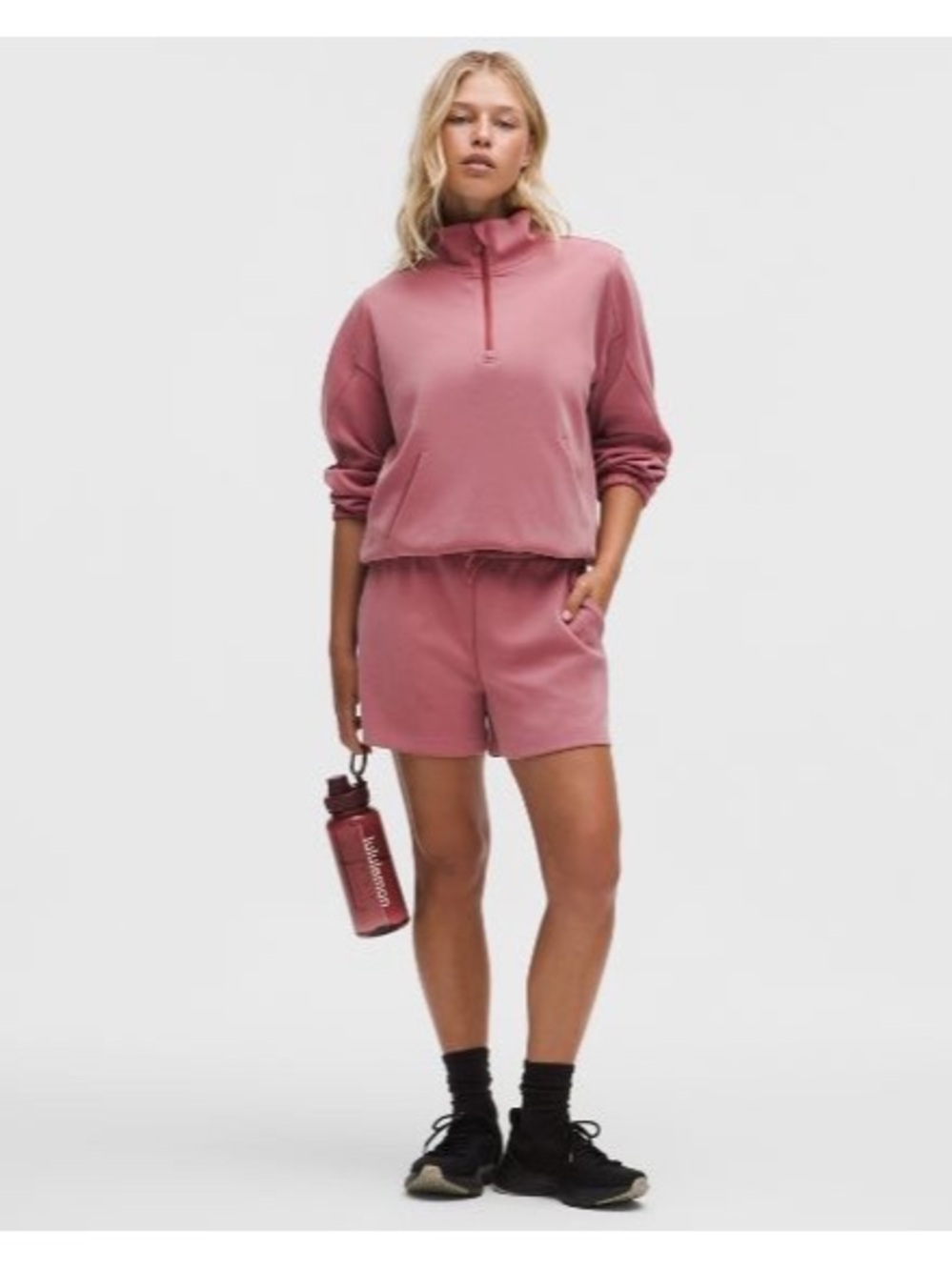 NWOT Lululemon Softstreme High-Rise 4” Shorts in Dusk Pink - Size 6